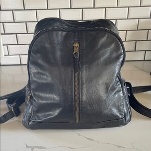 Noods Quality Black Leather Backpack from Wanderers Travel Co LIKE NEW NF